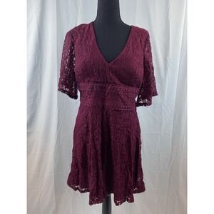 Juniors Size 9 Fit N Flare Maroon Half Sleeve Mini‎ Dress